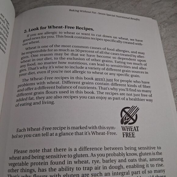 BAKING WITHOUT FAT - George Mateljan - Health Valley Foods 1993 - Picture 4 of 13